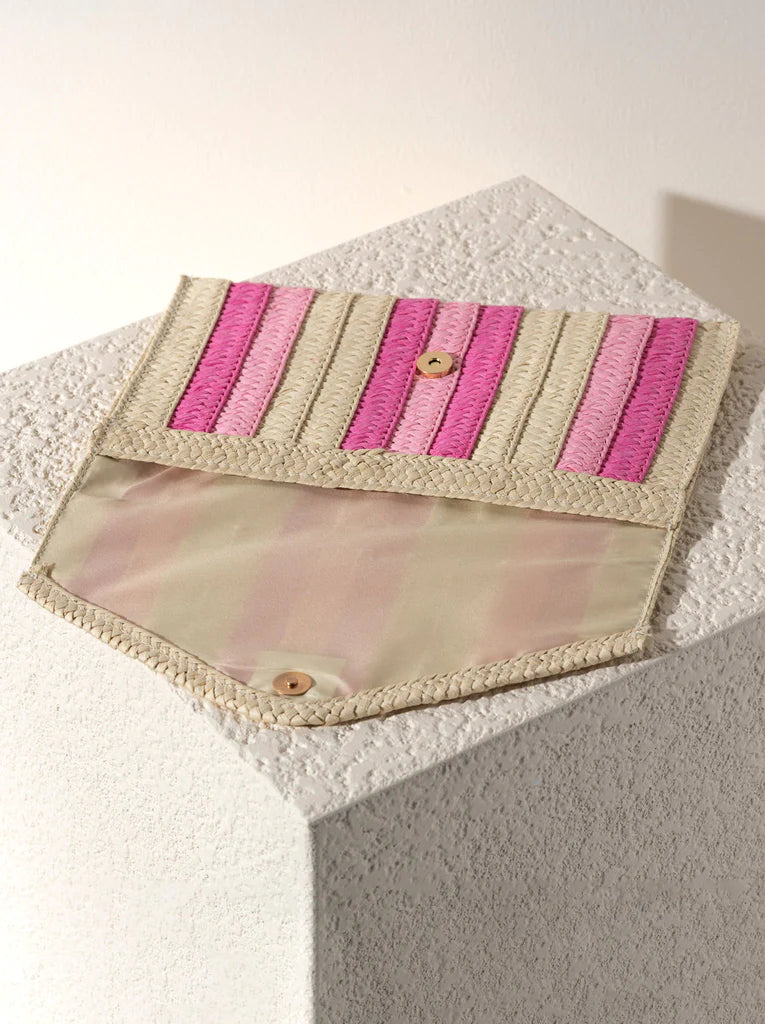 Berry Beltran Jute Clutch